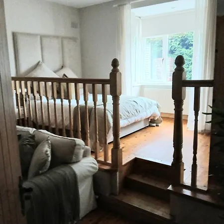 Sea Breeze Spacious 2 Bed House 빌라 말라하이드
